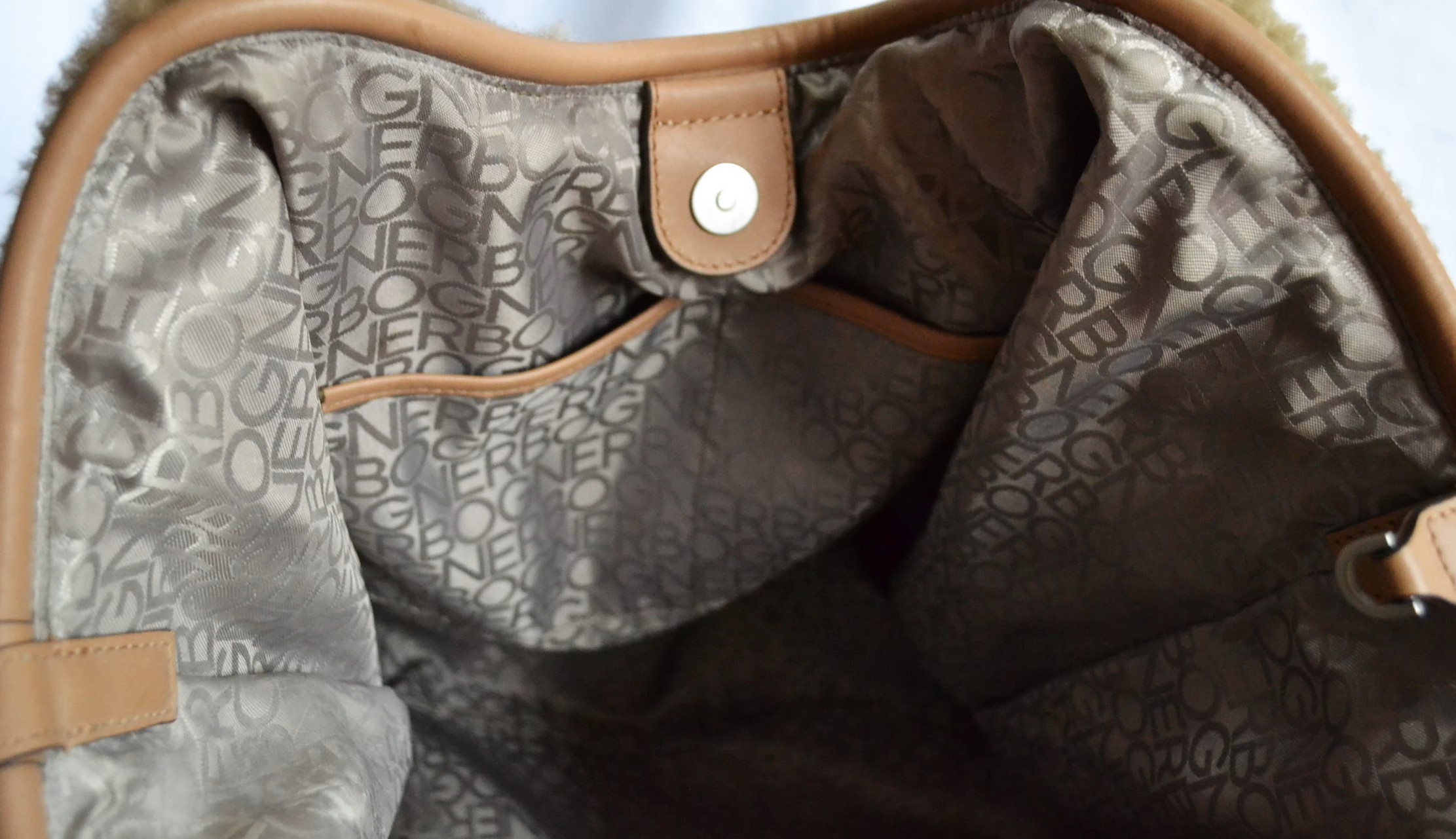 BOGNER DAMEN TASCHE XL VALMOREL TIMEA LAMMFELL SHOPPER BAG BRAUN 2 WAHL AUSSTELLUNGSSTÜCK – Bild 6