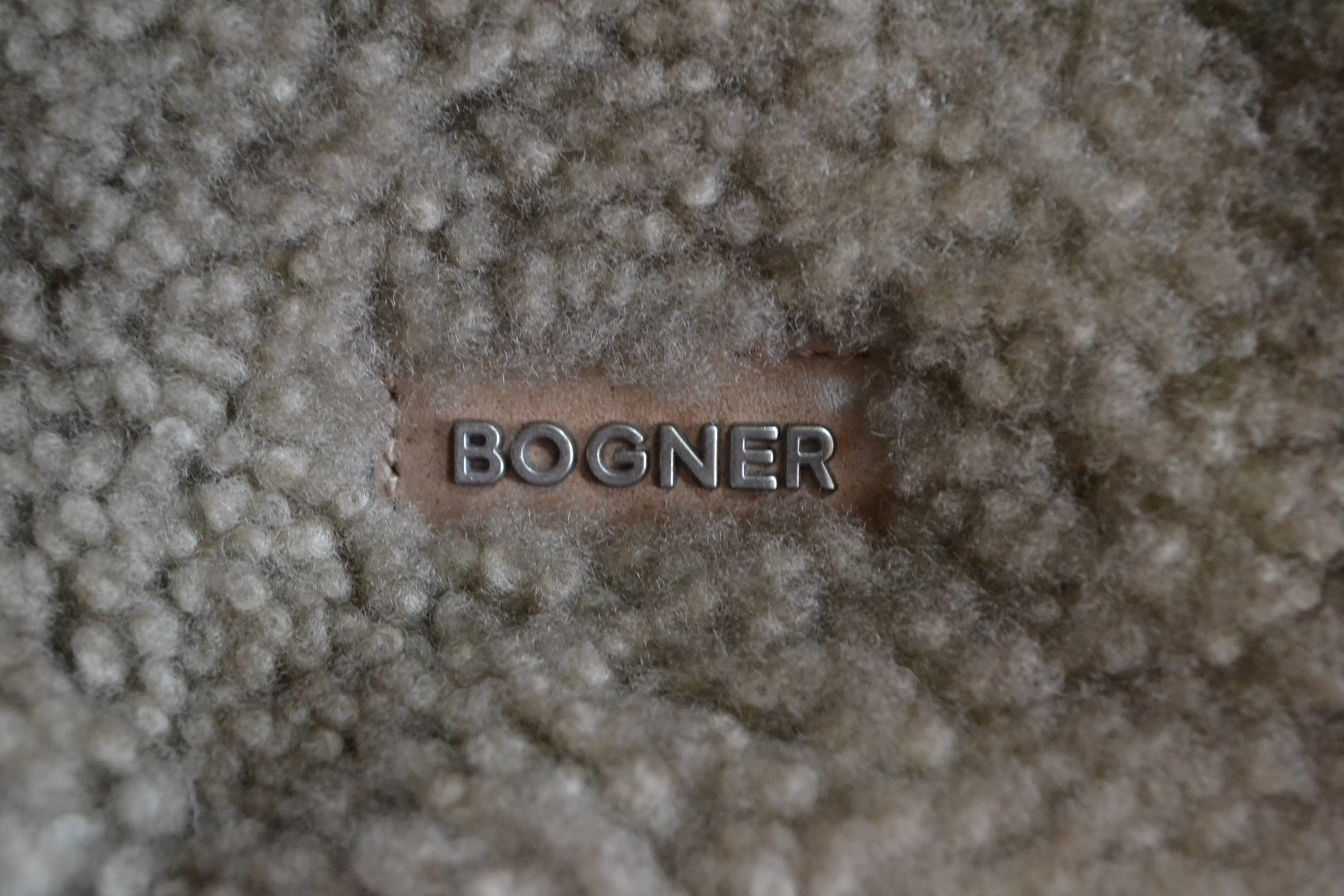 BOGNER DAMEN TASCHE XL VALMOREL TIMEA LAMMFELL SHOPPER BAG BRAUN 2 WAHL AUSSTELLUNGSSTÜCK – Bild 7