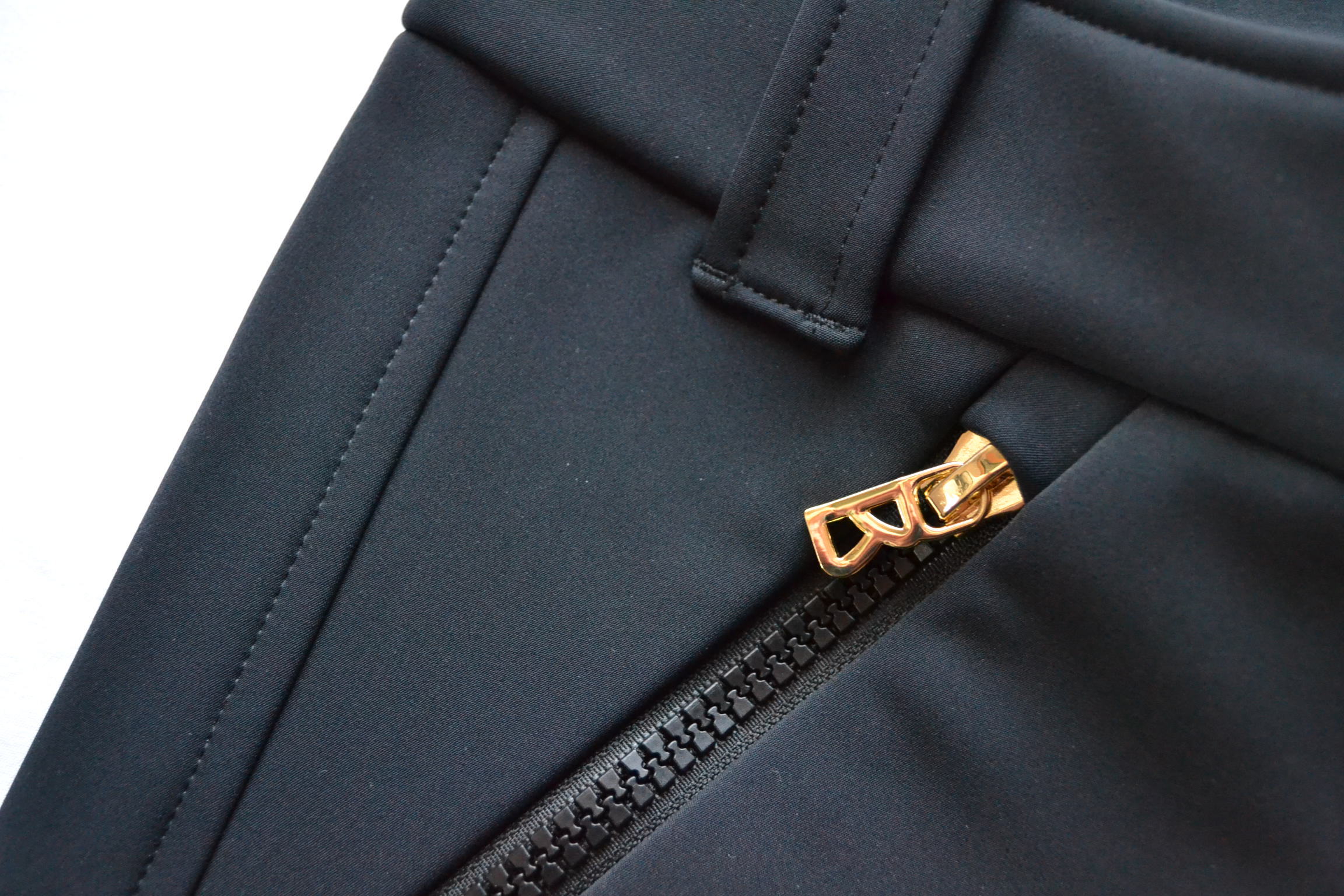 BOGNER HAZEL DAMEN JET SOFTSHELL SKIHOSE FULL STRETCH SCHWARZ GOLD Gr 36 S NEU – Bild 9