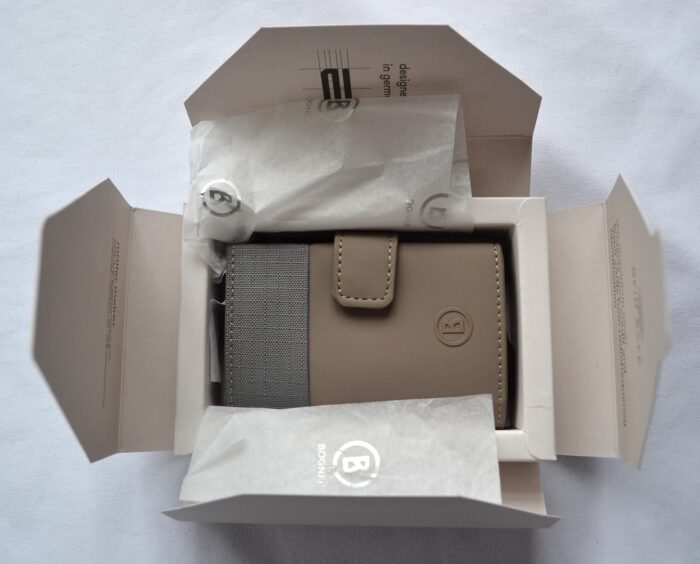 BOGNER TIGNES C-FOUR E-CAGE FÜR 7 KARTEN KARTENETUI GELDBEUTEL RFID SAFE TAUPE NEU OVP – Bild 2
