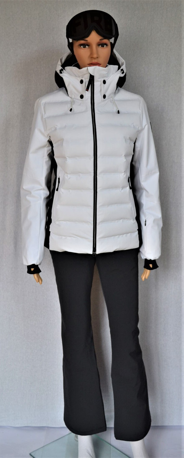 BOGNER FIRE+ICE JANKA DAMEN SKIJACKE SCHWARZ-WEIß Gr 44 XL NEU – Bild 4