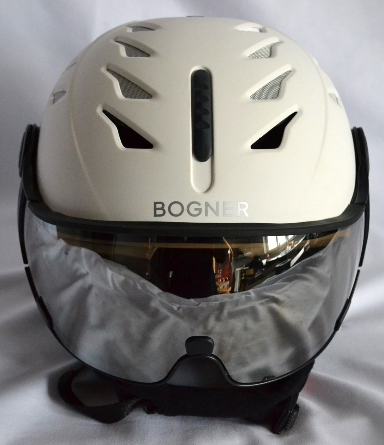 BOGNER ST. MORITZ SKIHELM MIT 007 VISIER SKI HERREN DAMEN HELMET WEIß Gr M 56-58 cm NEU OVP