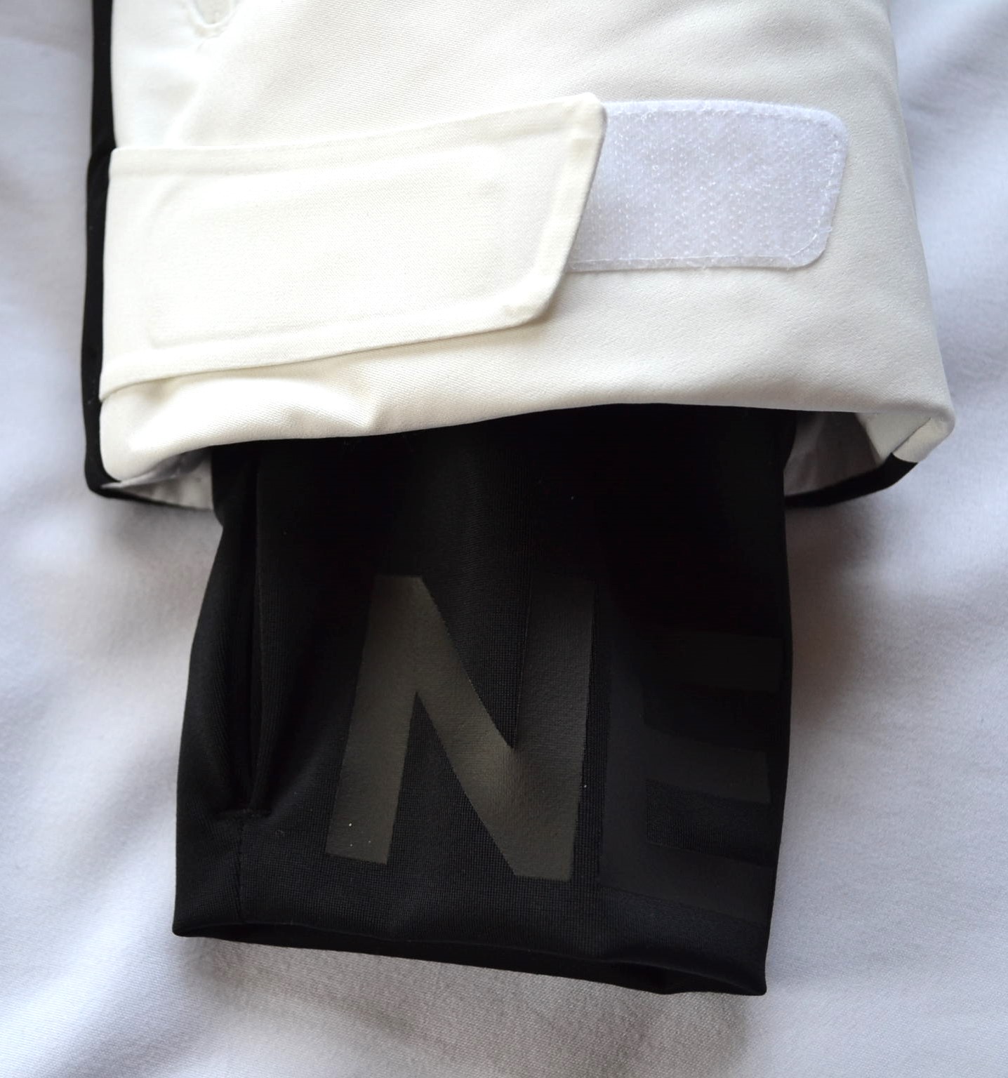 BOGNER JERVIS HERREN DAUNEN SKIJACKE SCHWARZ-WEIß STRETCH Gr 48 52 M XL NEU – Bild 13