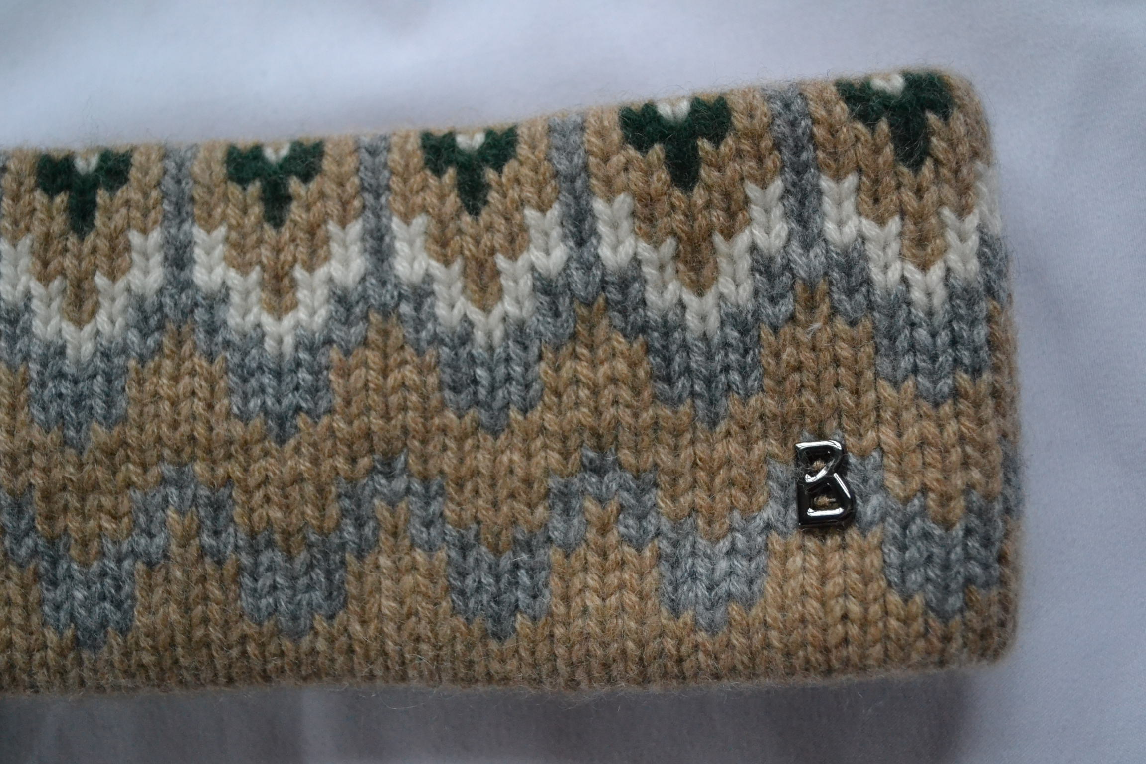 BOGNER LOCA 100% KASCHMIR DAMEN STIRNBAND BEIGE-WEIß-GRAU-OLIV LOGO NEU – Bild 4