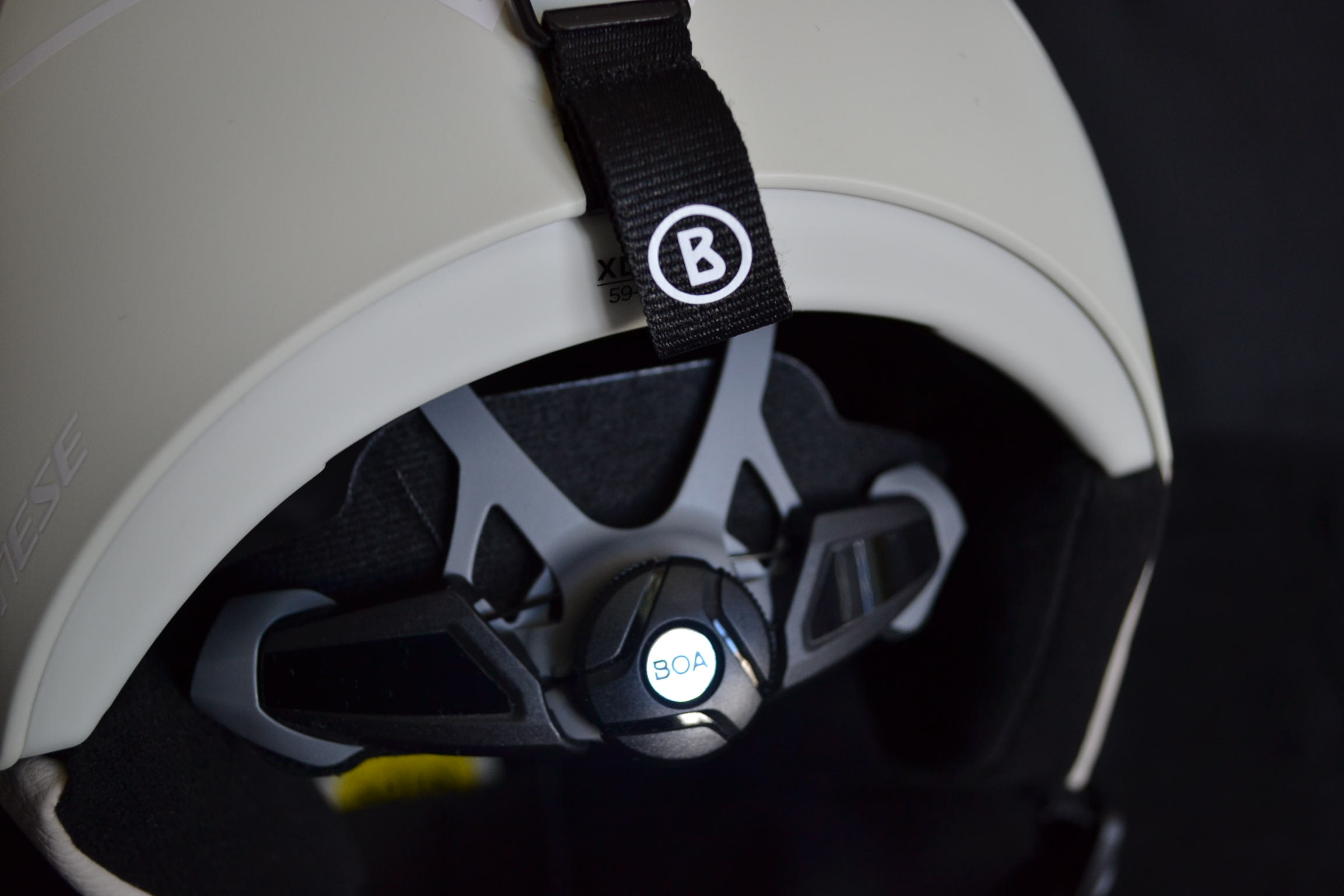 BOGNER CORTINA SKIHELM SKI HERREN DAMEN HELM NATUR MATT Gr XL 60-62 cm NEU OVP MIT TASCHE – Bild 10