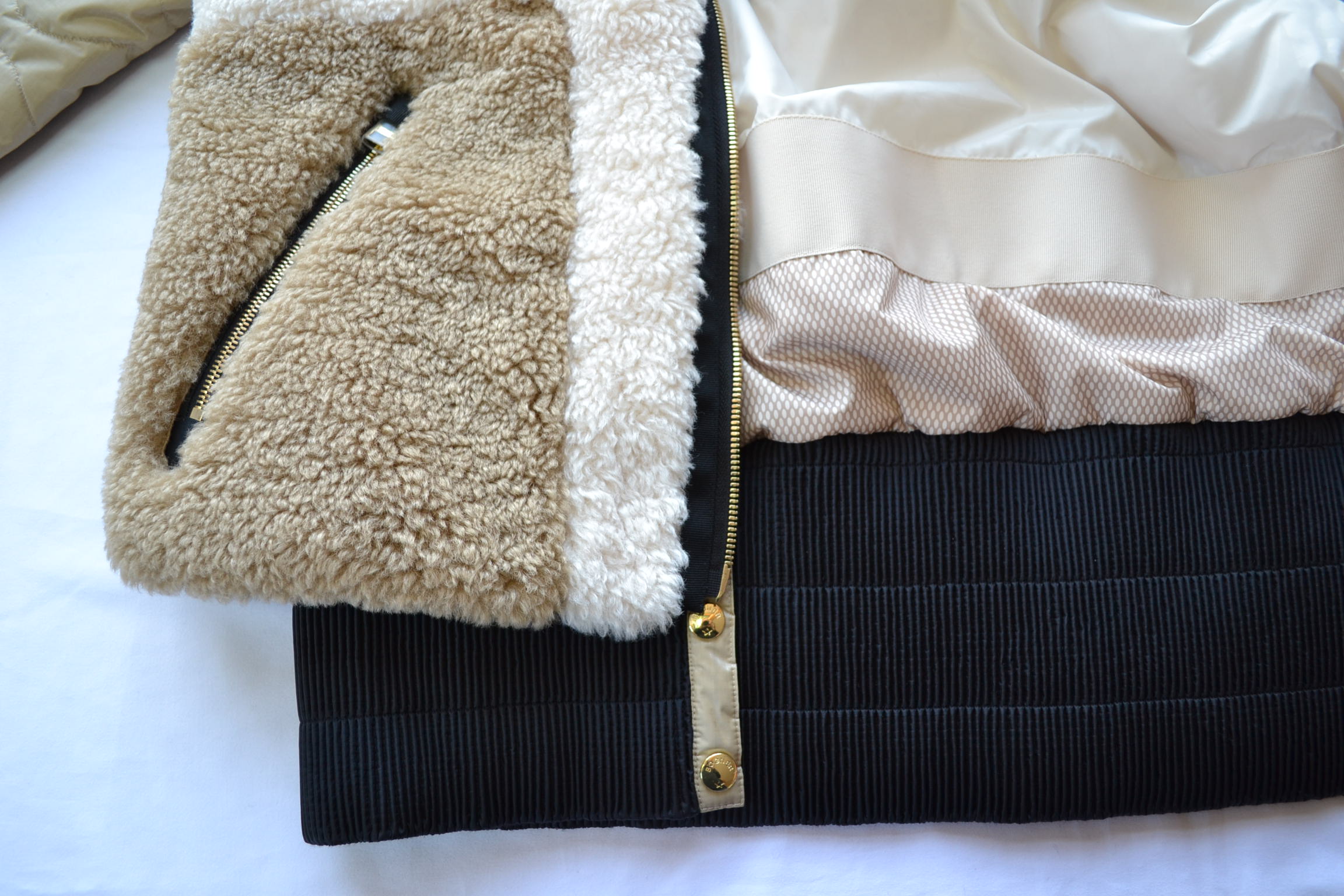 BOGNER KORA DAMEN SKIJACKE OVERSIZE WEIß-BEIGE TEDDYFELL Gr 36 S NEU – Bild 7