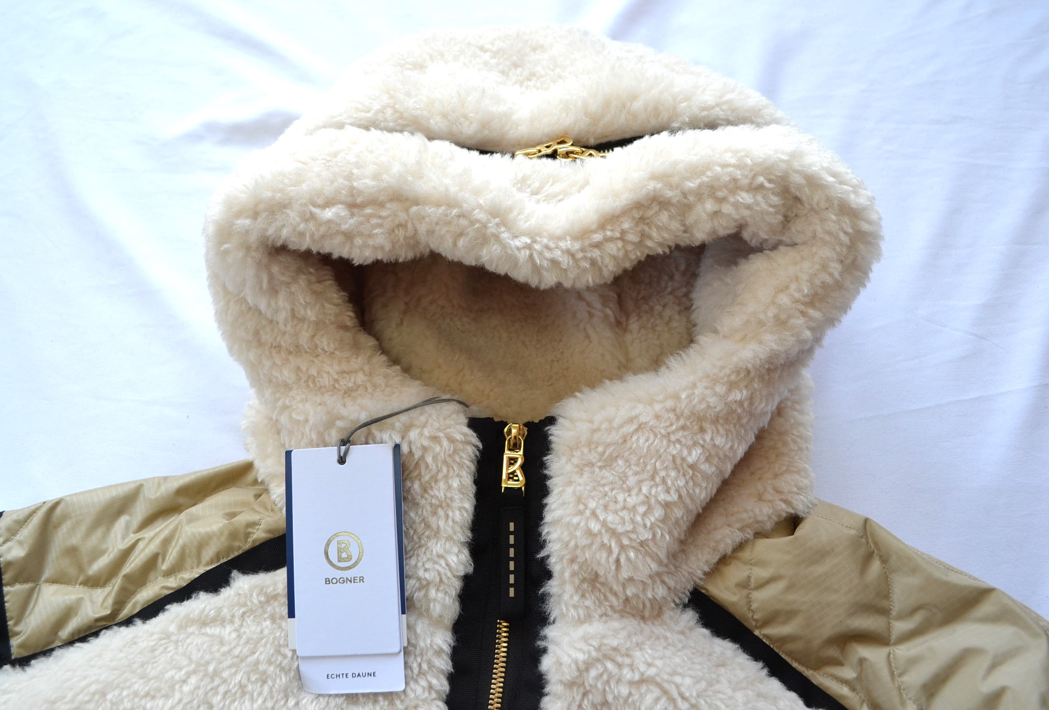BOGNER KORA DAMEN SKIJACKE OVERSIZE WEIß-BEIGE TEDDYFELL Gr 36 S NEU – Bild 13