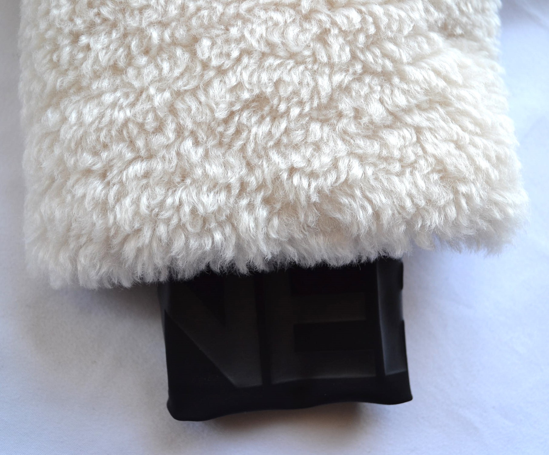 BOGNER KORA DAMEN SKIJACKE OVERSIZE WEIß-BEIGE TEDDYFELL Gr 36 S NEU – Bild 18