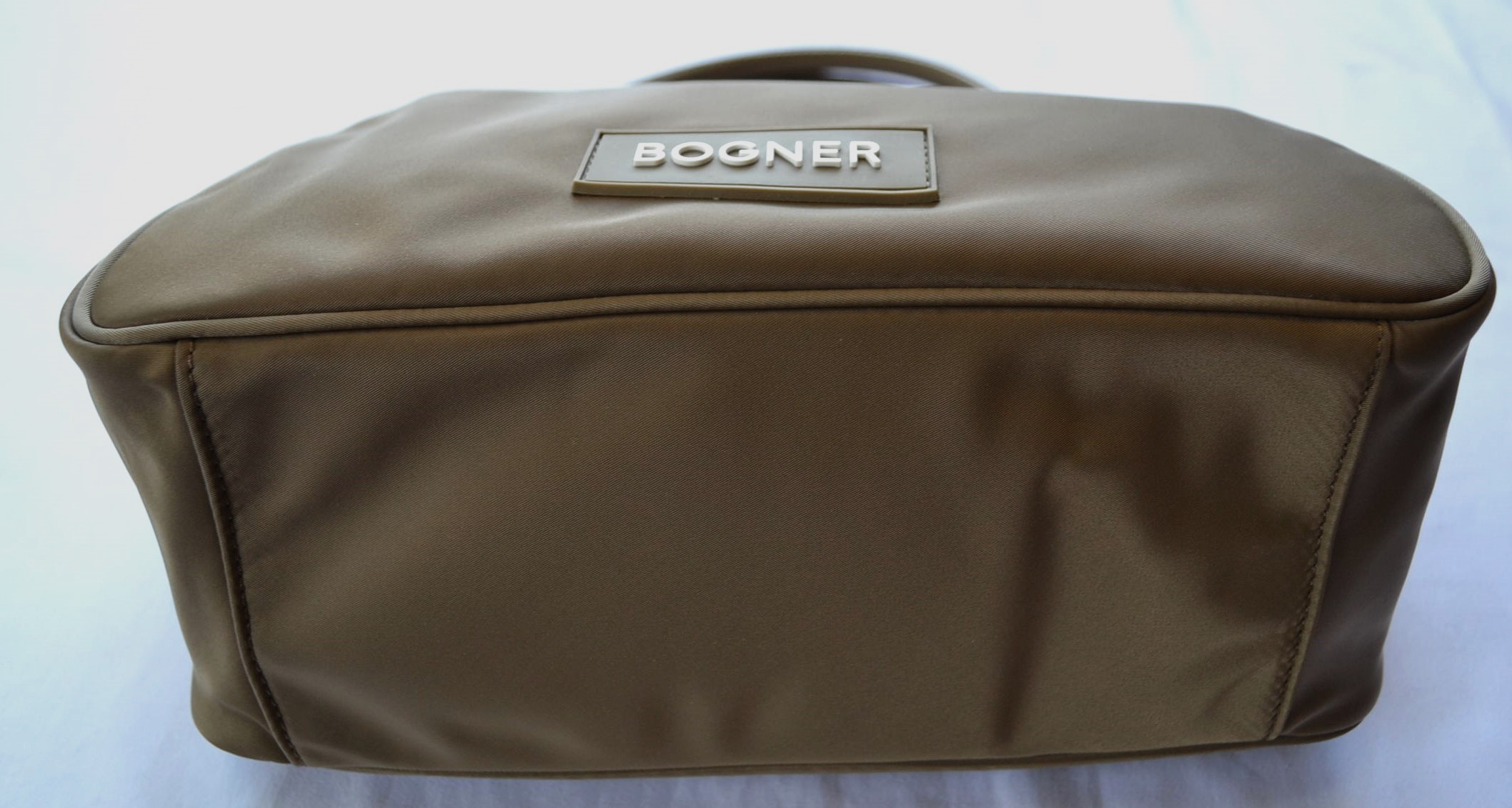 BOGNER SAXON RAJA DAMEN TASCHE HANDTASCHE MIT UMHÄNGEGURT OLIV NEU – Bild 8