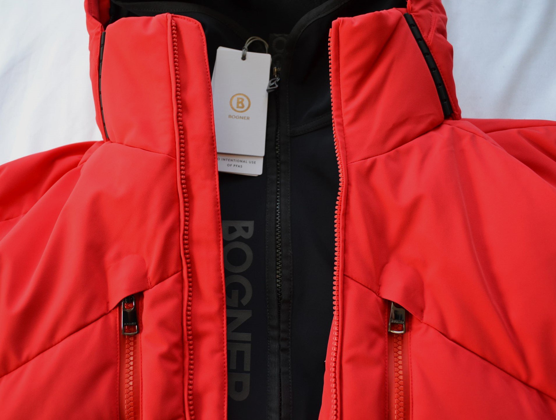 BOGNER JERVIS HERREN DAUNEN SKIJACKE ROT MIT TRENNBAREN MITTEL INLAYER IN SCHWARZ Gr 50 L NEU – Bild 16