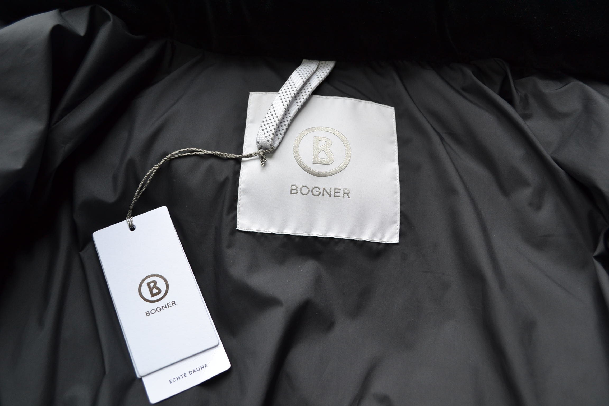 BOGNER CATHY DAMEN DAUNENJACKE JACKE OVERSIZE SCHWARZ Gr 36 S NEU – Bild 8