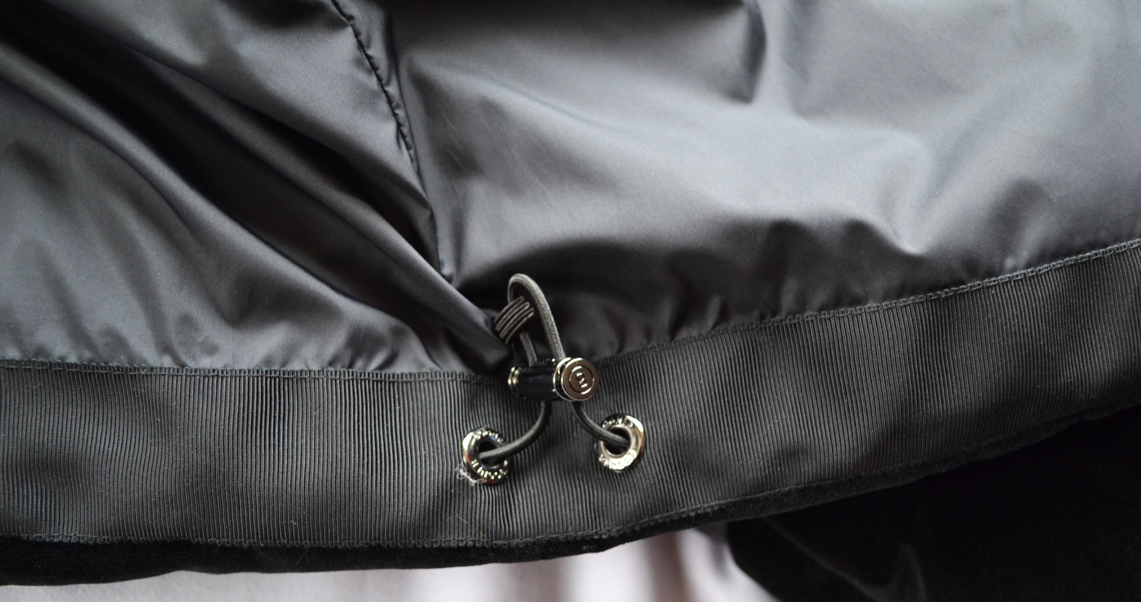 BOGNER CATHY DAMEN DAUNENJACKE JACKE OVERSIZE SCHWARZ Gr 36 S NEU – Bild 10