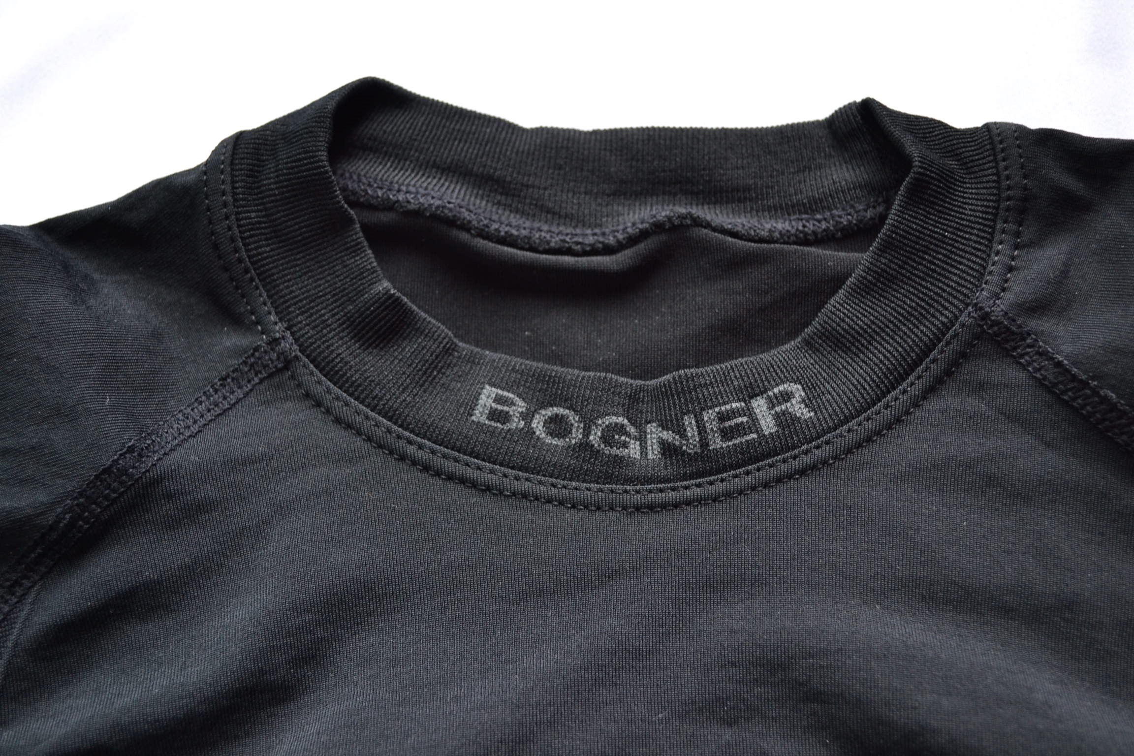 BOGNER x ACCAPI HERREN SPORT SKI LONGSLEEVE BASELAYER PRO STRETCH UNTERZIEHER SCHWARZ Gr M-L XL-XXL NEU – Bild 8