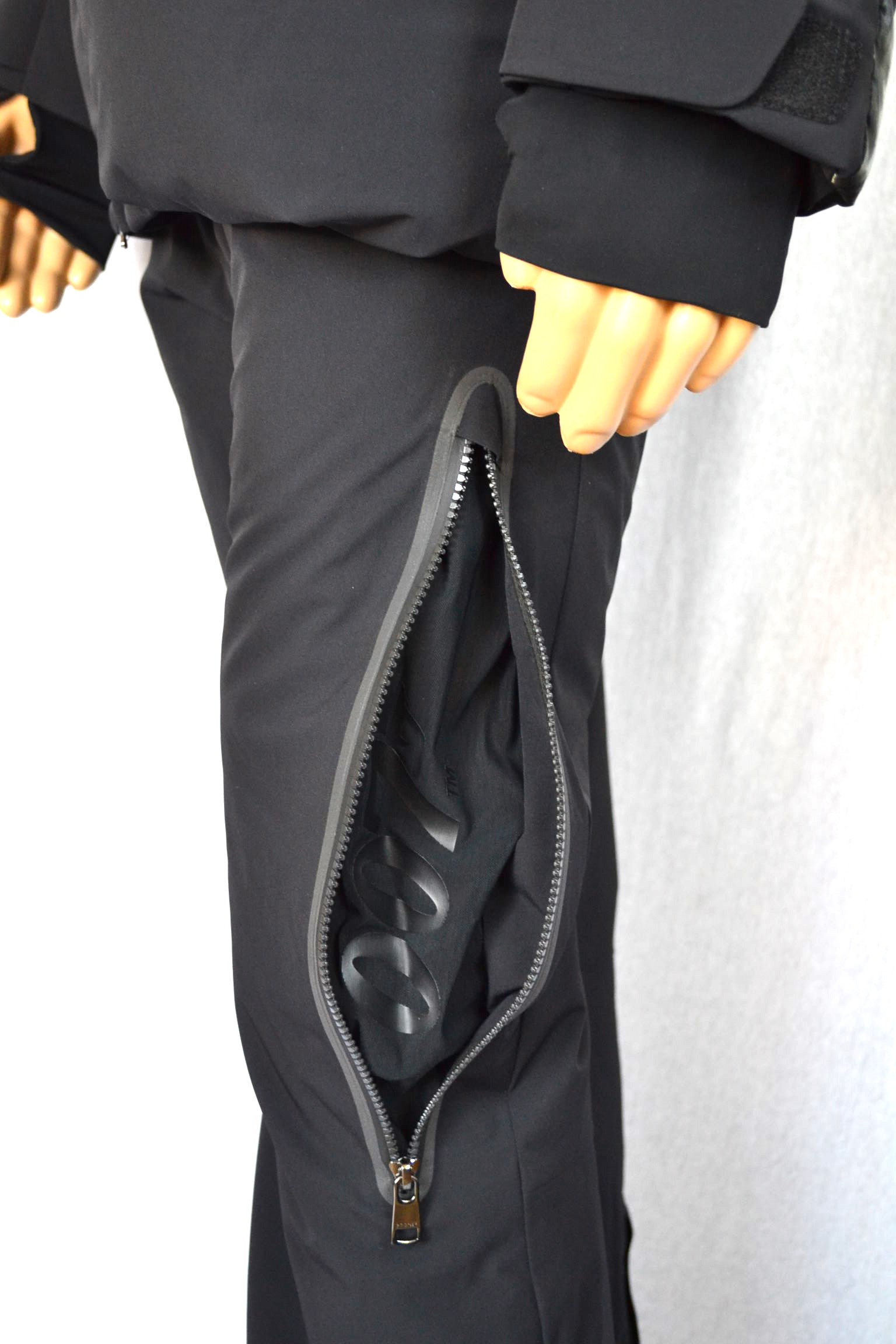 BOGNER 007 BOND SET SKIANZUG BOND 22 HERREN SKIJACKE + BOND 2 SKIHOSE SCHWARZ Gr 48 54 56 M XXL 3XL NEU – Bild 8