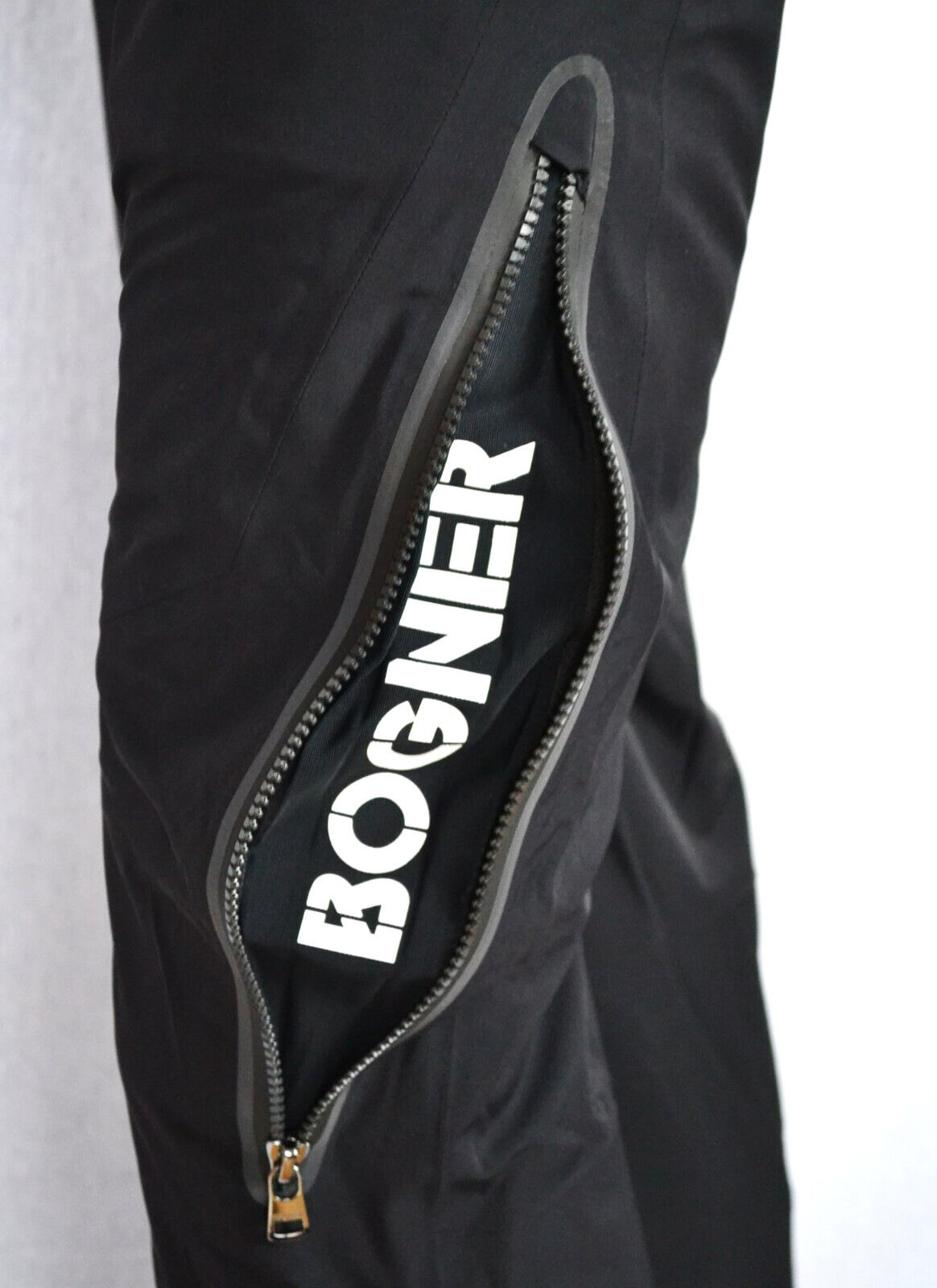 BOGNER HERREN SET SKIANZUG JERVIS HERREN DAUNEN SKIJACKE MIT INLAYER SCHWARZ-WEIß + SKIHOSE TIM SCHWARZ Gr 50 L NEU – Bild 23