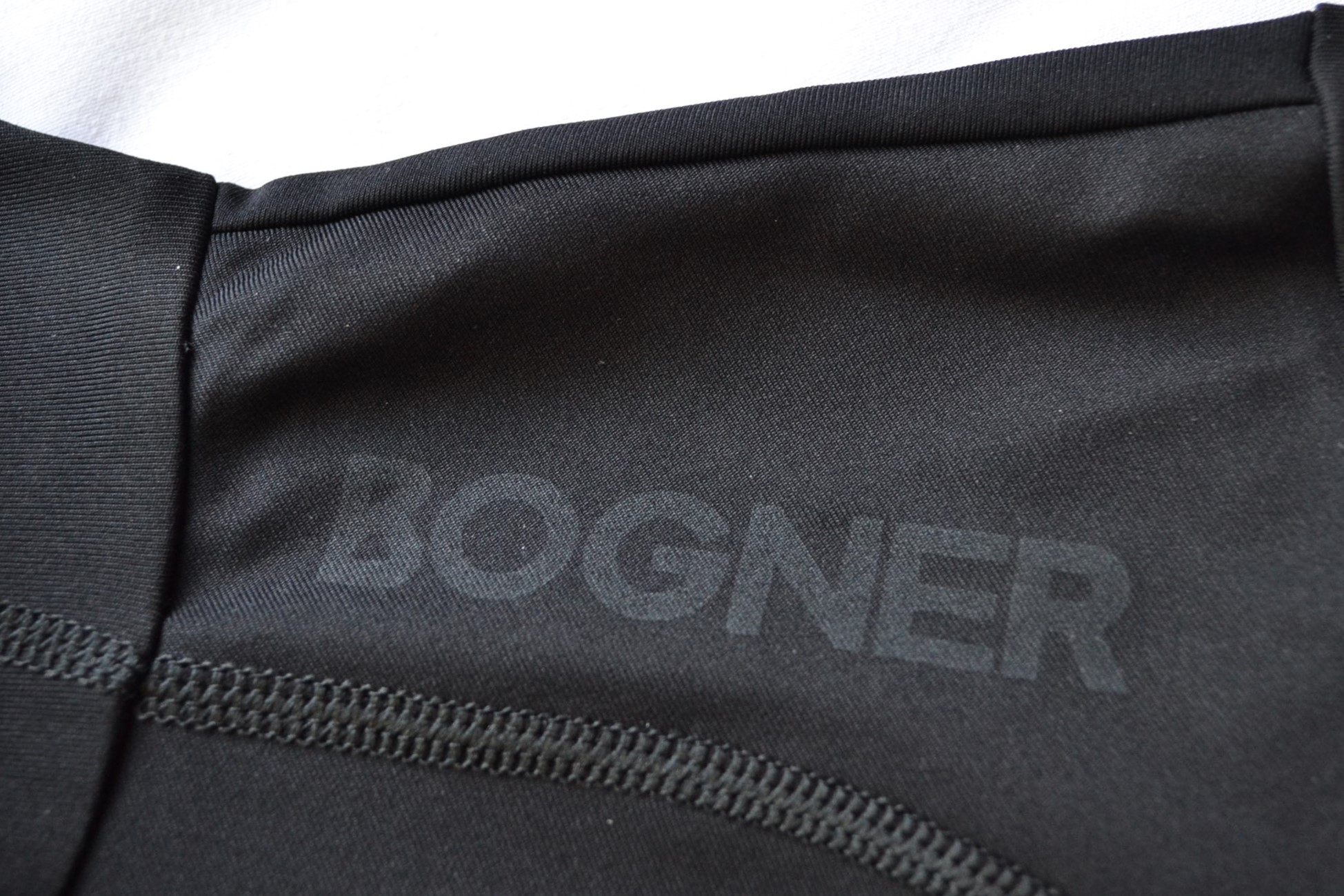 BOGNER DAMEN MADITA SKI LONGSLEEVE FIRST LAYER STRETCH UNTERZIEHER SCHWARZ GOLD Gr 38 M NEU – Bild 4