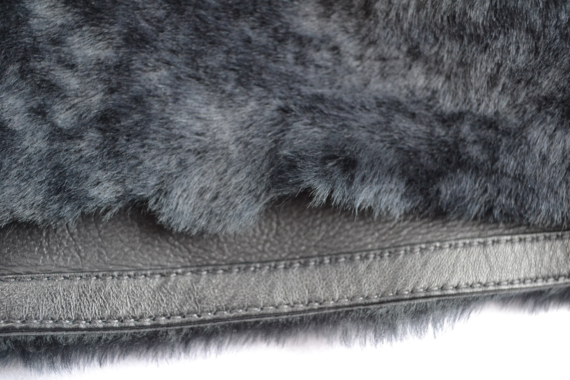 BOGNER FURAYA LAMMFELL LEDER KAPUZE ZUM ANKNÖPFEN für DAMEN JACKE FANJA JONNA ECHTFELL LAMMFELL 6 KNOPFE SCHWARZ NEU – Bild 8