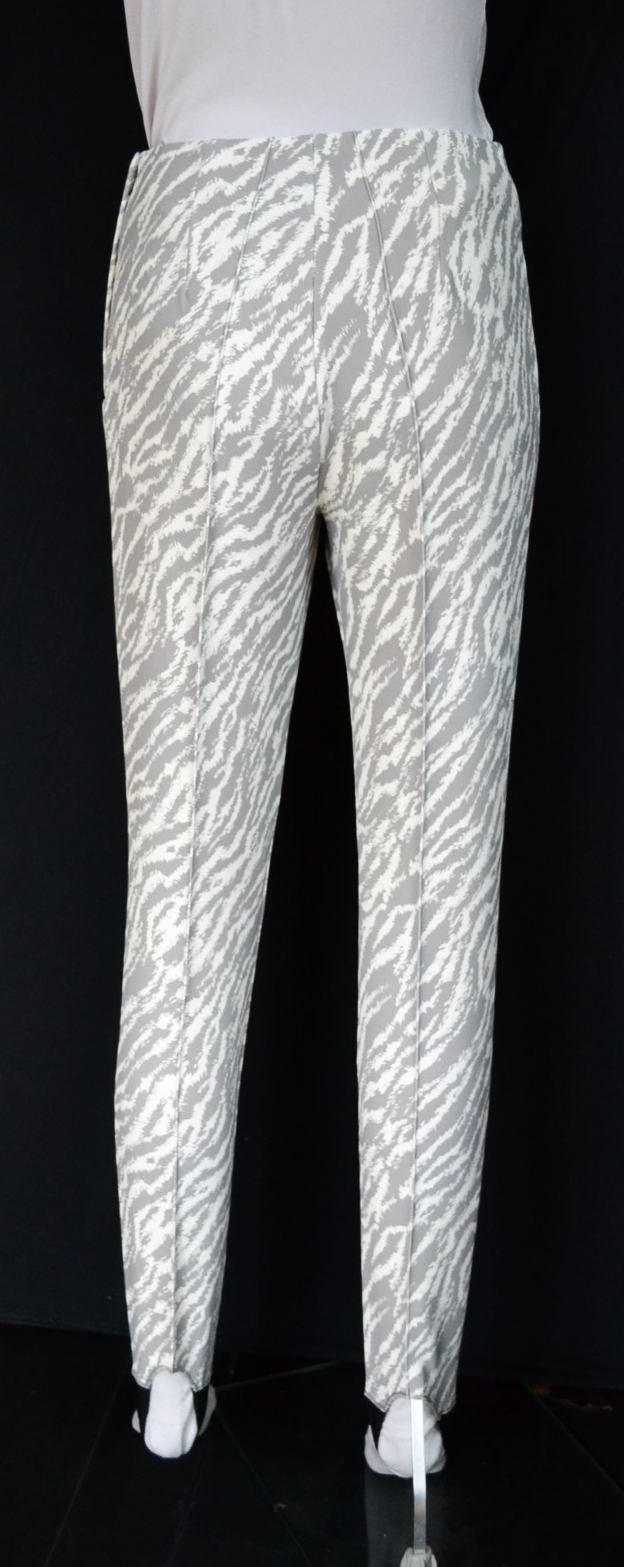 BOGNER ELAINE DAMEN FUNKTIONS STEGHOSE GRAU OFFWHITE MUSTER Gr 34 36 38 40 XS S M L NEU – Bild 3